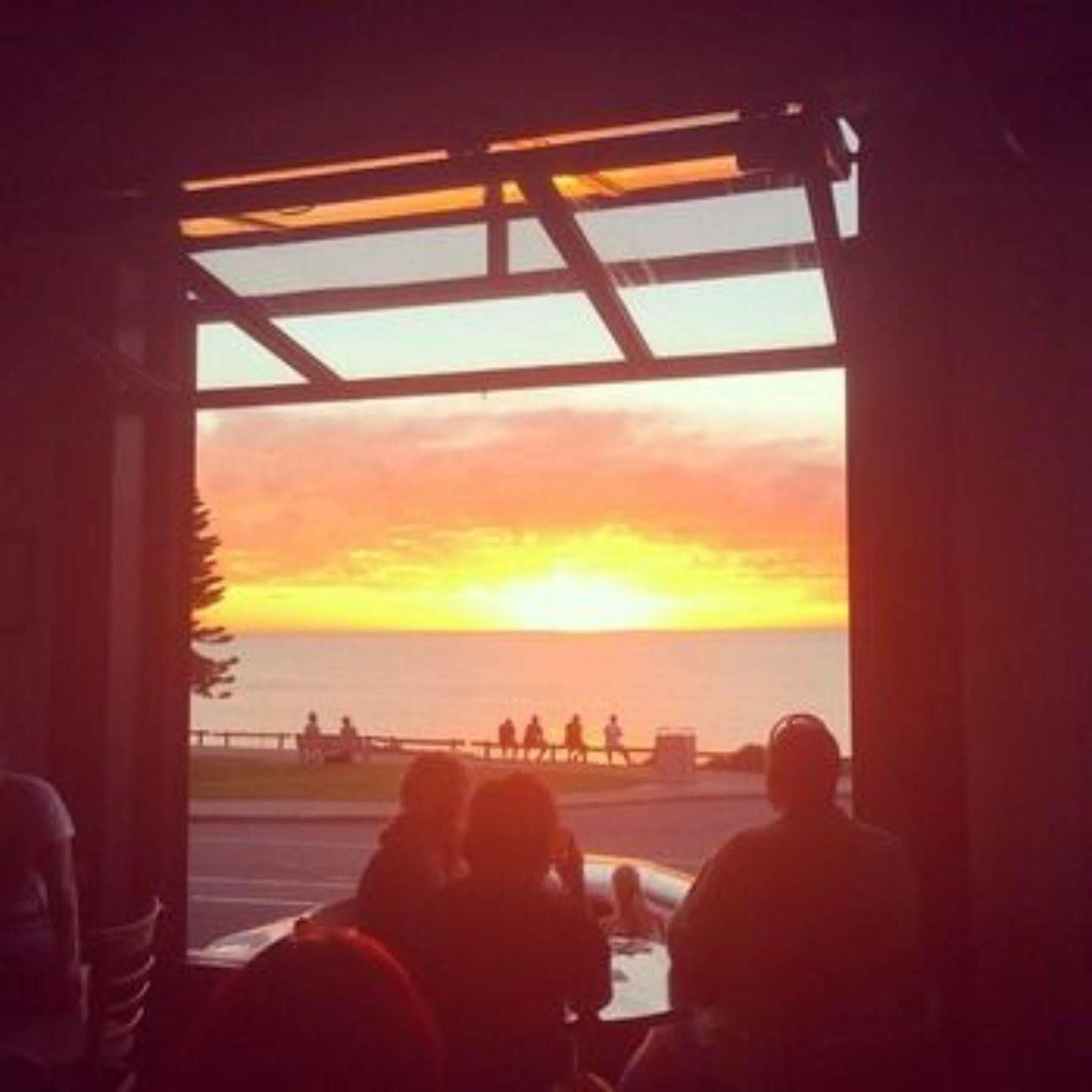 Ocean Beach Hotel Perth Buitenkant foto